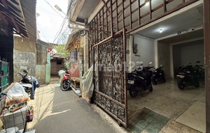 Strategic Tanjung Duren Productive Dormitory for Sale, Quick Sale, 8% ROI