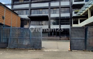 For Sale/Rent Warehouse+Office Spacious 40' Access in Sunter