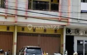 TDM Shophouse in Oebobo, SHM, Very Strategic, Suitable for Business