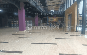 Gedung Kantor Strategis di Mainroad Amir Machmud Bandung