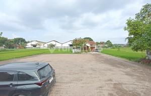 Lot 3 Million in Berbah, Close to Asphalt Road Near SMK Yapemda