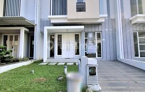 Dijual Villa Citraland Gama City Lebar 8
