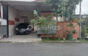 For Sale Ready-to-Live-in House in Graha Permata, Selagalas City