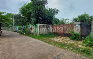 Tanah Luas di Ciputat Dekat Pintu Tol Pamulang Cocok untuk Cluster