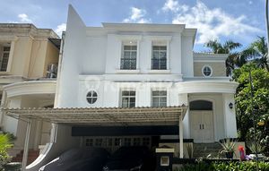 For Sale Exclusive Johar Golf PIK 1 North Jakarta House - Move-In Ready!