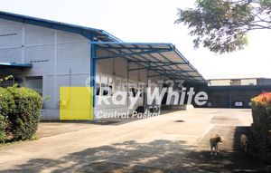 Well-Maintained Warehouse in Batujajar, West Bandung