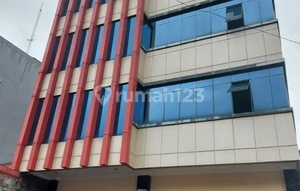 Dijual Gedung di Menteng Siap Beroperasional