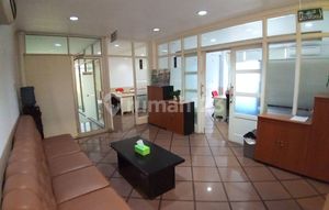 Selling Strategic Menteng Building Below NJOP Cheapest