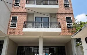 New Strategic Guest House Near Tourist Attractions in Oro Oro Ombo, Batu City