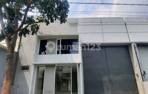 Gudang Siap Pakai Di Singosari