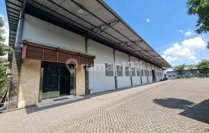 Ex Pabrik di Raya Boboh