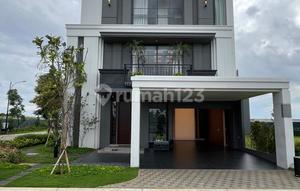 Rumah Premium American Classic Harga Lebih Murah Dibanding Launching Serah Terima Thn Ini