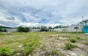 For Rent: 2000m2 Land in Bantar Gebang, Can Be Used as Warehouse, Workshop or Large Car and Truck Parking, Warehouse Area, Bekasi City