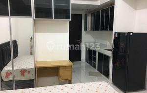 Dijual/ Sewa Murah Casa De Parco Tower Gardenia Studio Furnished Lantai 20. Cuma 27jt