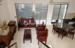 Rumah Uk 10X15 Furnished 2Lantai Golf Island Pik Disewakan