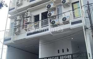 Room for Sale in West Jakarta, Great Investment Fully Occupied Kost
