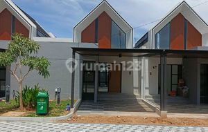 Ready-to-Occupy New House in the Jakabaring Ulu Complex Area, Palembang