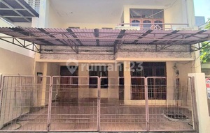 Kelapa Gading House, 7 Meters Wide, 2-Car Street.