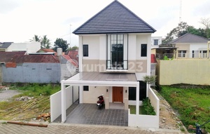 2-Story Modern Housing Grand Str Palagan Jogja, Sleman Yogyakarta