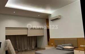 House in PIK Cluster, South Facing, Has Lift