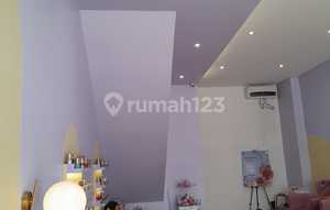 Aniva Grande Gading Serpong Shop House, 2 Floors, Neat and Ready to Use