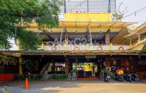 Dijual Gedung x resto di Sukamaju, Cilodong, Depok, Jawa Barat