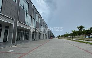 Strategic Ruko Pik 6x21 Facing Main Road 3 Floors
