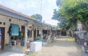 FOR SALE CHEAP BOARDING HOUSE KARAWANG CITY