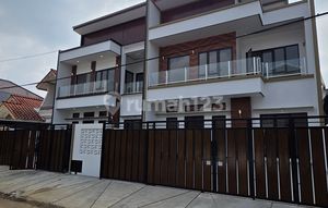 For Quick Sale: Nusaloka BSD