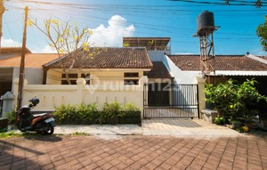 Strategic Ready-to-Occupy House Near Airport, Kuta Shopping and Tourist Center.