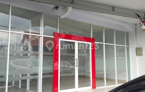 Disewakan Ruko Merdeka Siap Huni Dan.cocok Utk.berbisnis