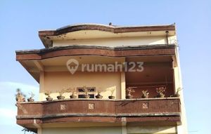 RUKO KOMERSIL 3 LANTAI PUSAT KOTA SINGARAJA