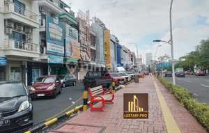 For Rent Fast And Cheap Shop House Mega Mas Area Good And Strategic Location