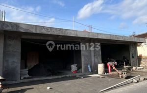 Shop in Batu Bolong Canggu Area Suitable for Business