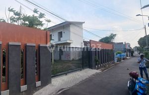 Jual Tanah Bonus Bangunan 8 Kamar Kos 80% Jadi