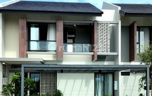 Quick Sale at Cluster Flora Fannya Near Summarecon Mall Bandung