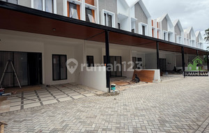 Scandinavian Modern Concept House Ready to Live In Near Toll Gate