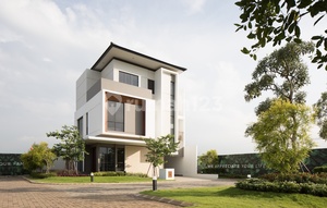 Spacious Comfortable Luxurious Residence Near Mall and School