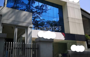 Sewa Gedung Ruang Usaha Kantor di Mainroad Juanda Dago Bandung