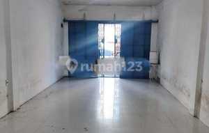 Ruko Bisnis Sutomo Siap Huni