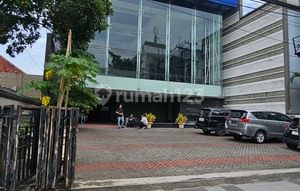 Dijual Gedung Komersial LUXURY - 4 lantai surabaya Pusat