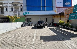 Ruko Gandeng 3 Lantai di Kendari