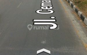 Empty Residential Plot Ready to Occupy Cemara Showroom Culinary Business Medan