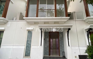 Disewakan Rumah 2 Lantai, 3 Kamar di Grand Harvest Wiyung