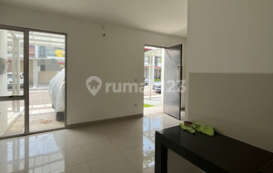 For Rent 2+1 Bedroom PIK 2 House Size 6×10 2 Floors Empty / Unfurnished