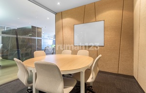 Ruang kantor profesional di Regus Yogyakarta, Barsa City dengan jangka waktu yang sepenuhnya fleksibel _3 Workstations Office