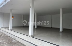 Dimension 9x15 Shop in Canggu Suitable for Mini Market Restaurant