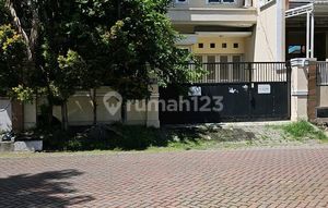 Soon to be Auctioned House in Front of Citraland