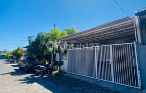 For Rent OFFICE IN A HOUSE FORM East Surabaya