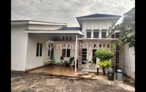 Dijual Cepat Rumah Bagus di Komplek Gading Mansion Palembang